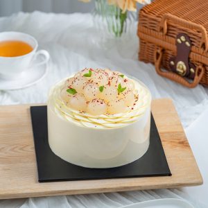 Bánh mousse nhãn
